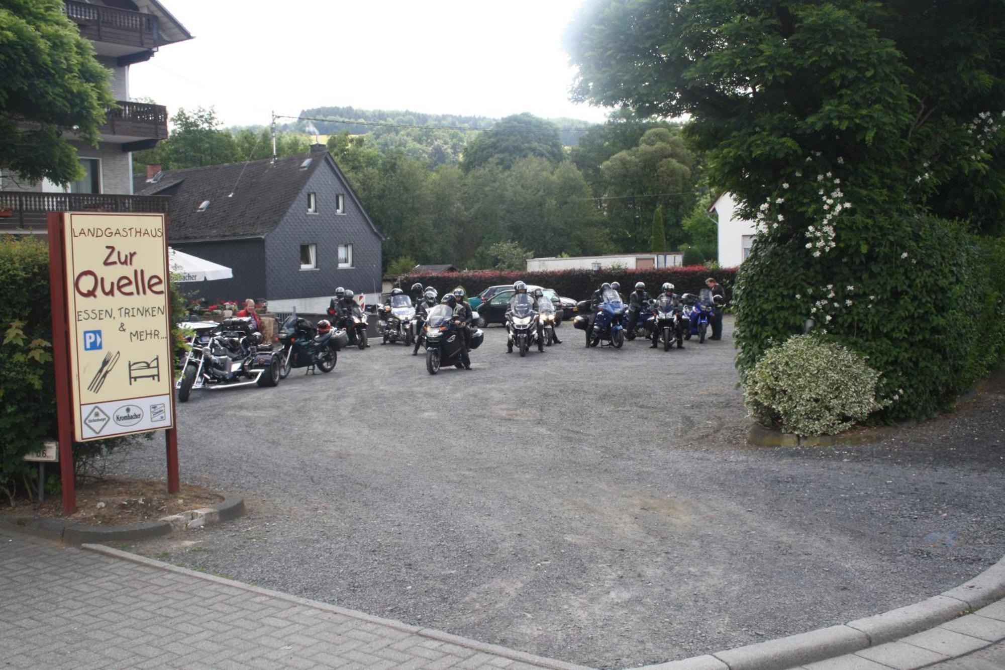 Gasthaus Zur Quelle Bad Marienberg Εξωτερικό φωτογραφία